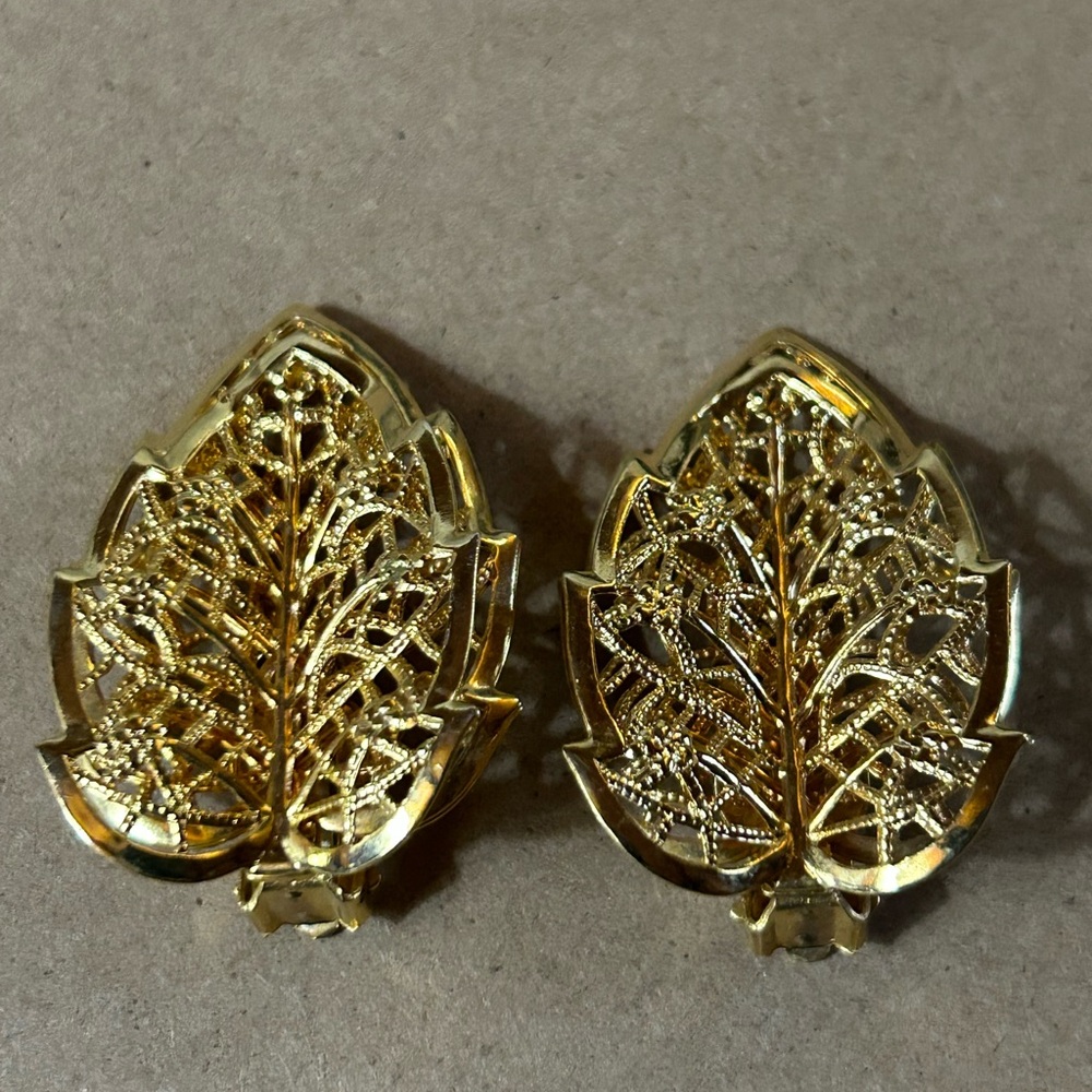 Gold Leaf Earrings